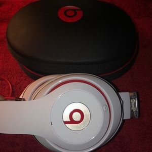 Beats studio SOLD